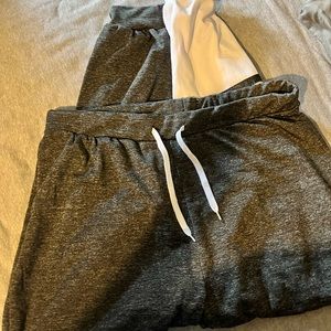 NWOT plus size 3x black joggers